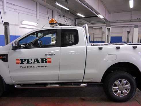 Vit Ford Ranger "PEAB" stulen på Sergels Torg i Stockholm
